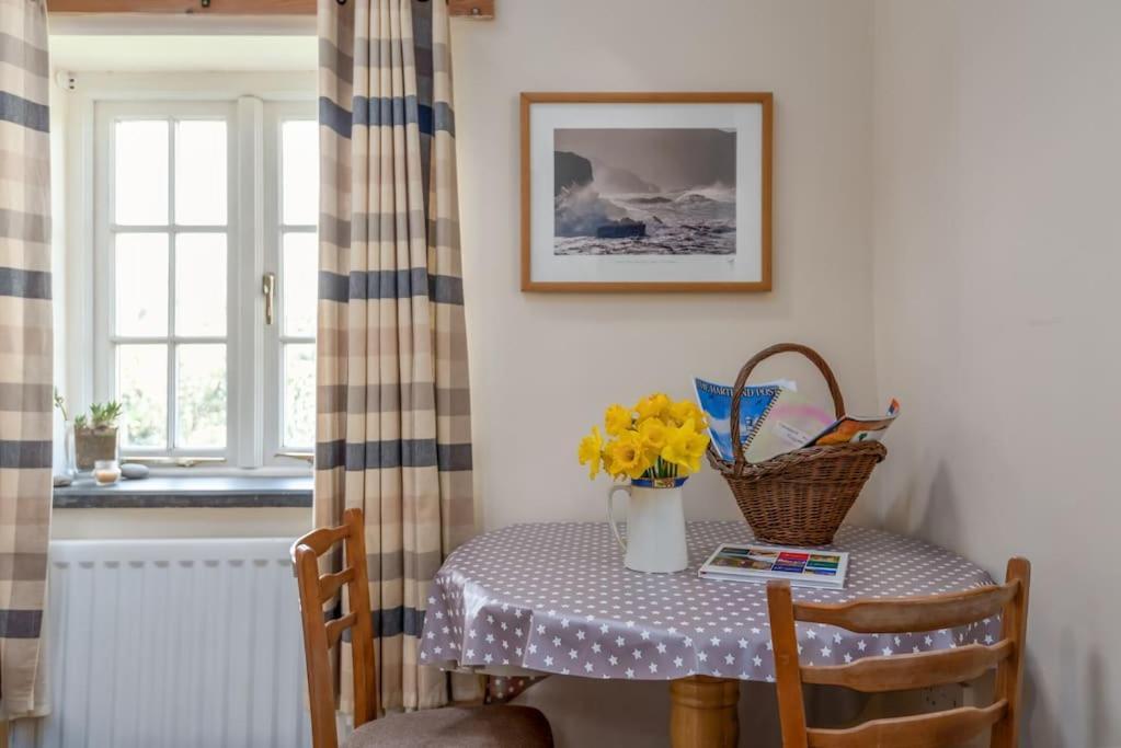 Coastal Cottage 'The Garden Cottage ' 哈特兰 外观 照片